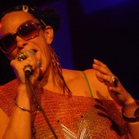 URSULA RUCKER 09 SM